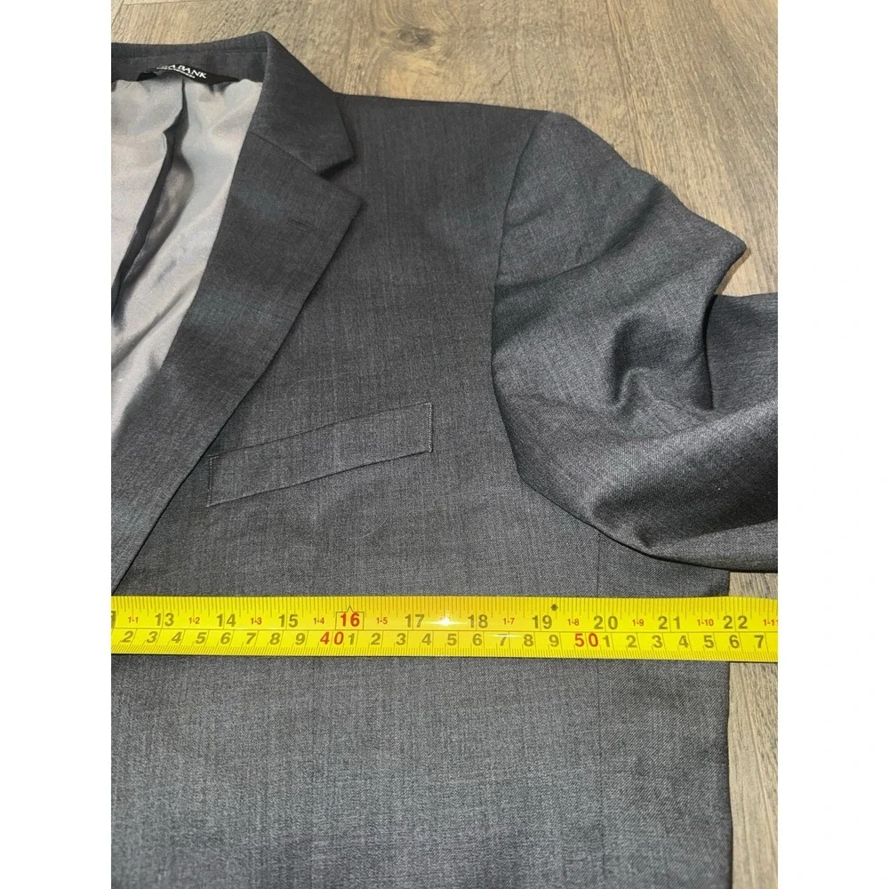 Jos A Bank Men's Sz 44R‎ Sport Coat Blazer Gray 100% Wool Suit Jacket USA Made